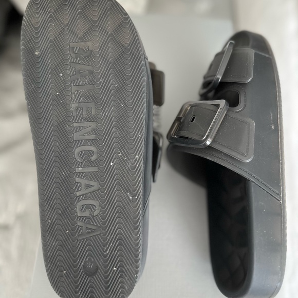 Balenciaga Slides Black Size 37